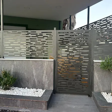 Elia Apartman